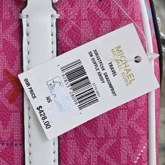 Michael Kors Small Airplane Logo Pink Duffle Crossbody - Picture 7 of 9